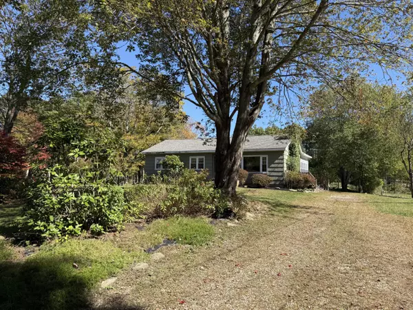 Kittery, ME 03904,96 Wilson RD