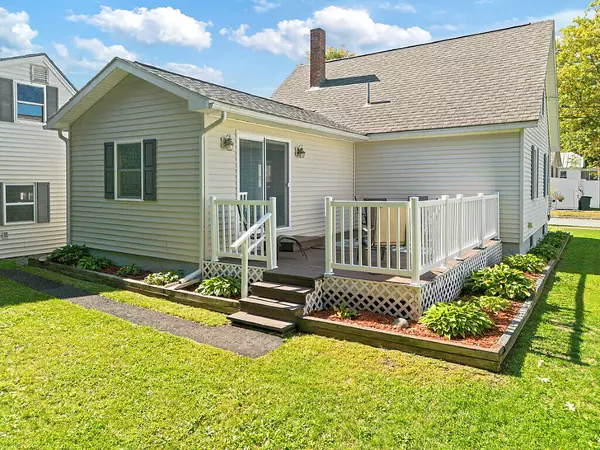 Winslow, ME 04901,4 Marcoux ST