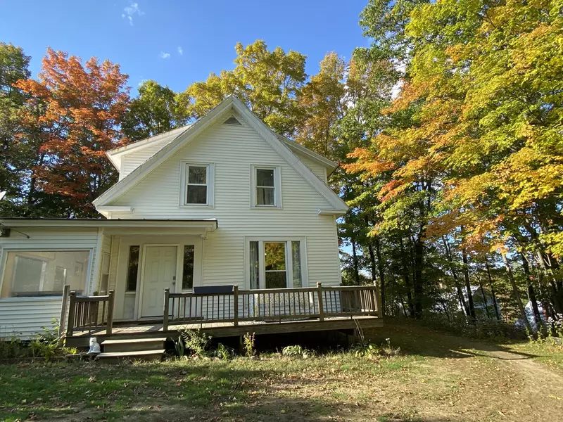 11 Turner AVE, Skowhegan, ME 04976