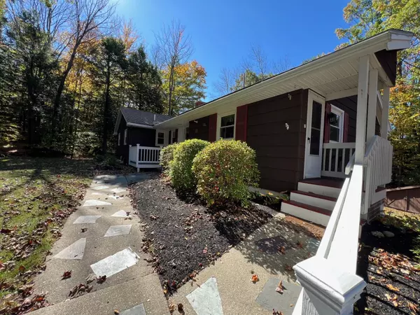 Rumford, ME 04276,615 Washington ST