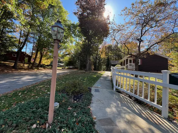 Rumford, ME 04276,615 Washington ST