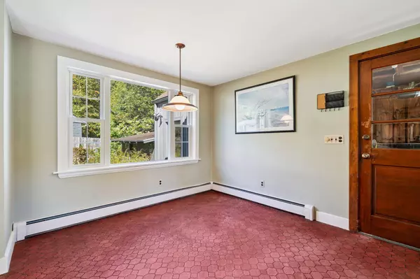 Scarborough, ME 04074,19 Jasper ST