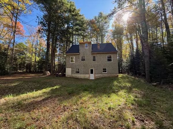 Waldoboro, ME 04572,8 Balsam DR