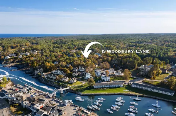19 Woodbury LN, Ogunquit, ME 03907