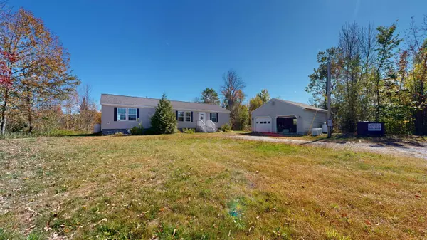 349 Elm ST,  Mercer,  ME 04957