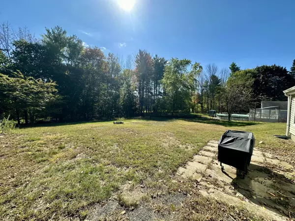 Lewiston, ME 04240,285 Scribner BLVD