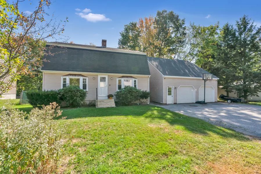 3 Cantara AVE, Saco, ME 04072