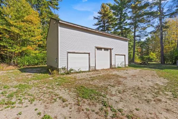 Saco, ME 04072,7 Marguerite RD