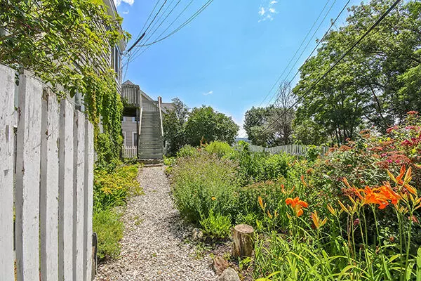 Portland, ME 04102,28 Summer ST