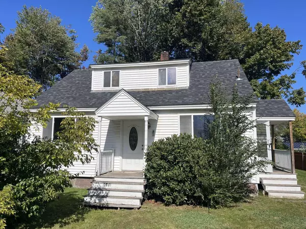 32 Abbott ST, Waterville, ME 04901