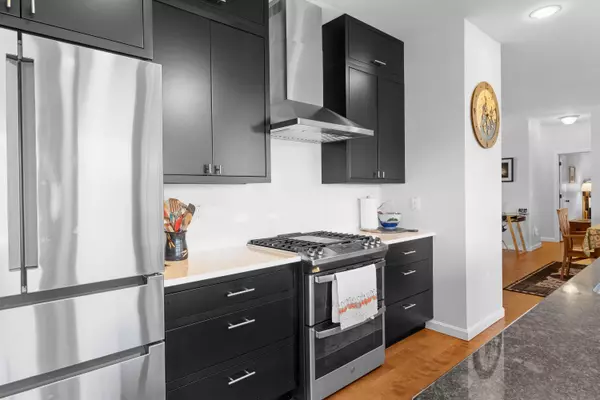 Rockport, ME 04856,55 Hawthorne DR