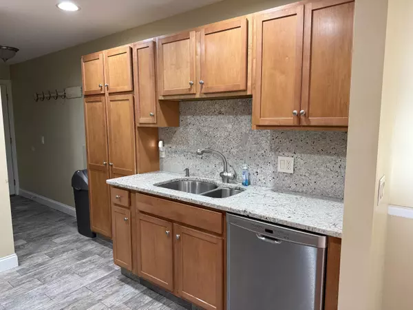 Old Orchard Beach, ME 04064,52 Wild Dunes WAY #13B