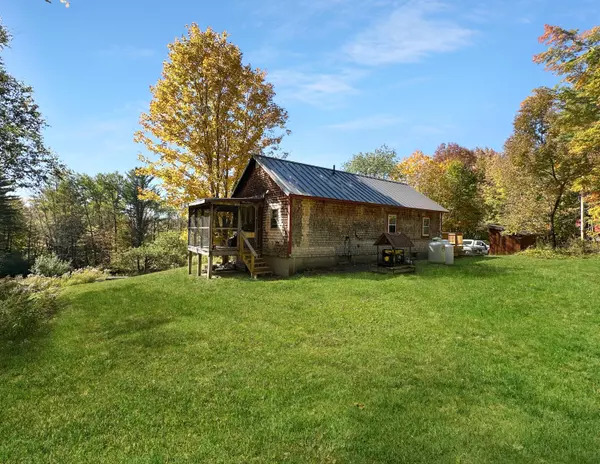553 Elliotsville RD, Monson, ME 04464