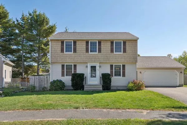 37 Felicia LN, Portland, ME 04103