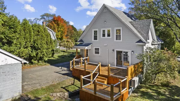 Orono, ME 04473,77 Bennoch RD