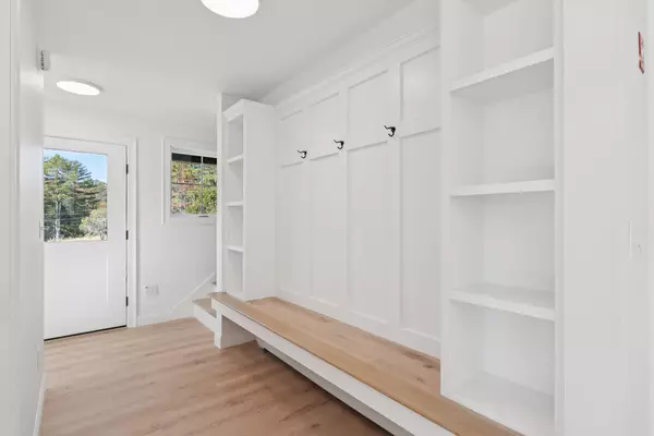 New Gloucester, ME 04260,354 Morse RD