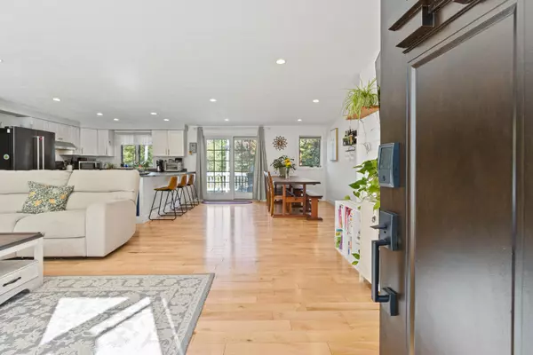 South Portland, ME 04106,267 Pleasant AVE