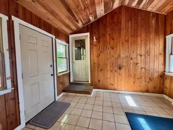 China, ME 04358,57 Arnold RD