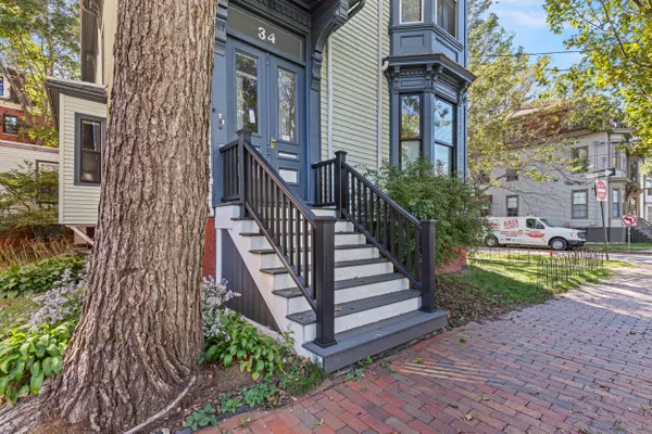 34 West ST #3, Portland, ME 04102