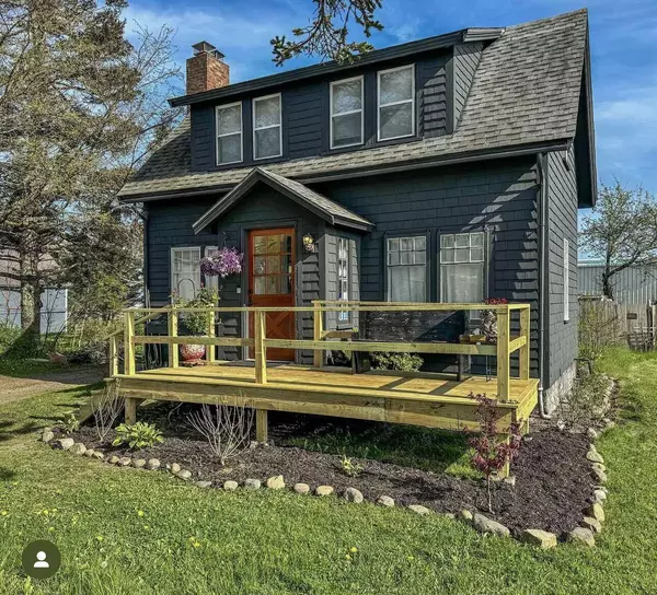 41 Main ST, Jonesport, ME 04649