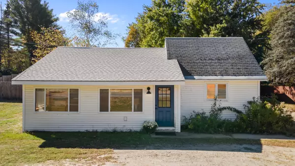 Farmington, ME 04938,490 Fairbanks RD