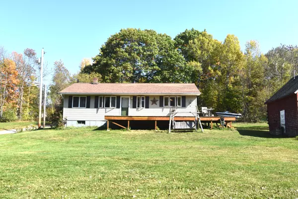 Burnham, ME 04922,3 Pine LN