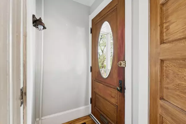 Portland, ME 04101,55 Moody ST #55