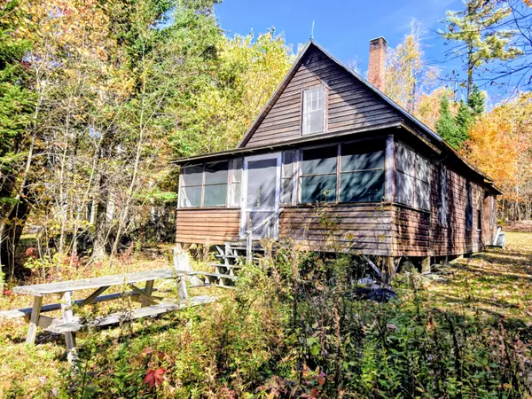 Rangeley, ME 04970,252 Quimby Pond RD