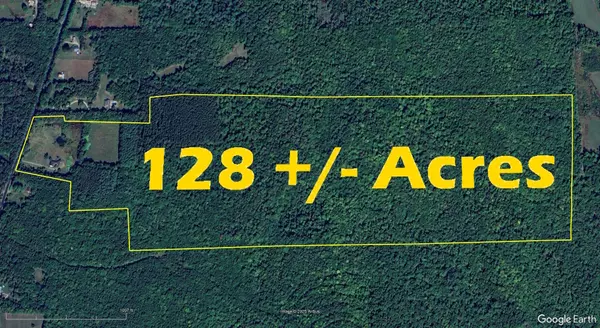 Farmington, ME 04938,449 Holley RD