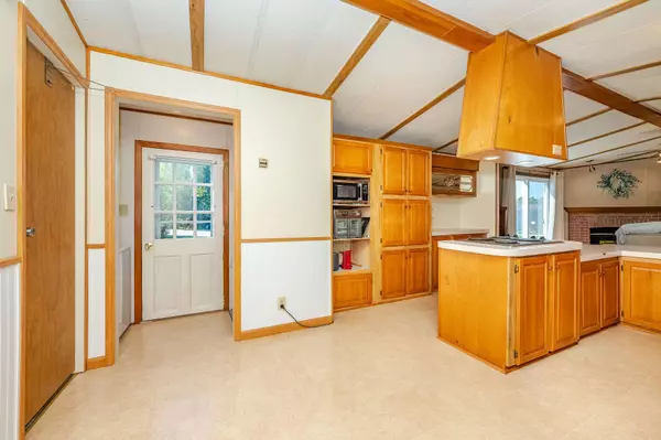 Berwick, ME 03901,28 Sunrise HL