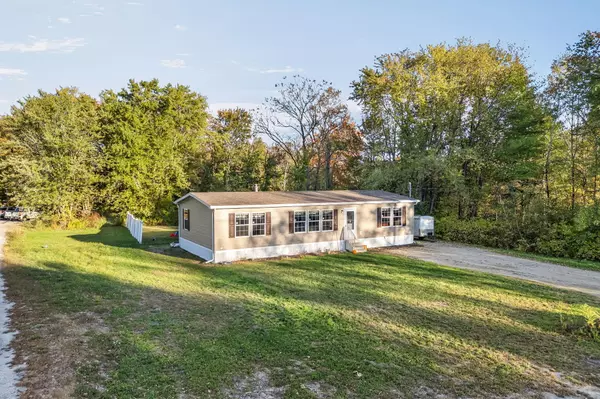 18 Gray Mill RD, Monmouth, ME 04259