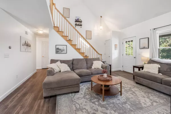 North Berwick, ME 03906,222 Lebanon RD