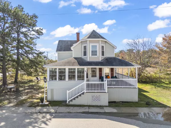 Old Orchard Beach, ME 04064,17 Randall AVE