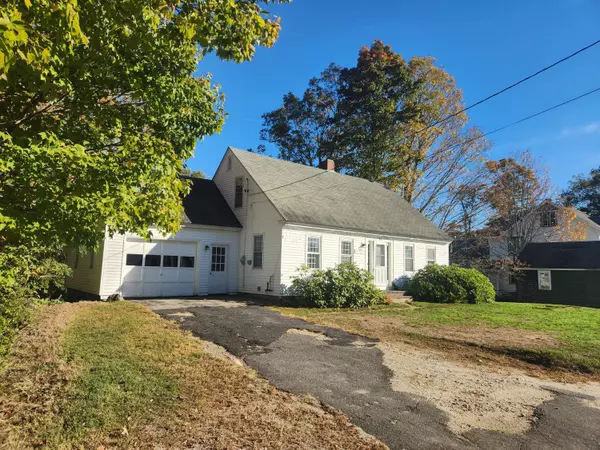 Hebron, ME 04238,45 Station RD