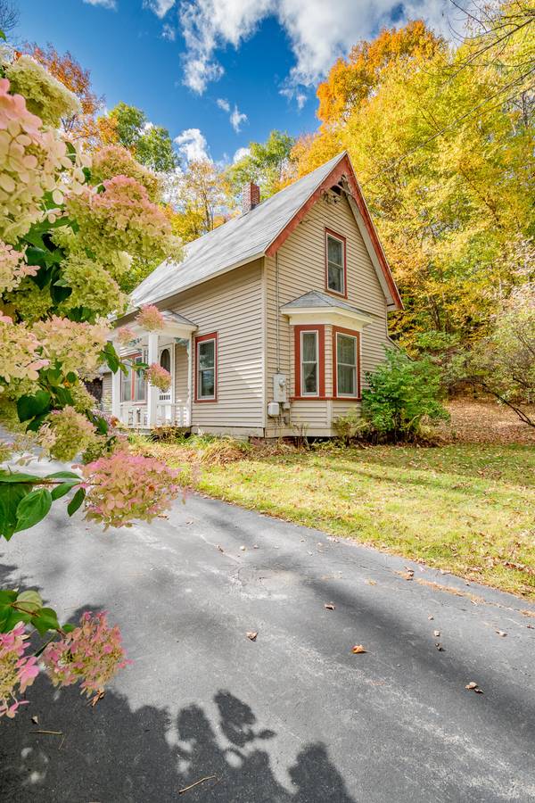 64 High ST, Brownville, ME 04414