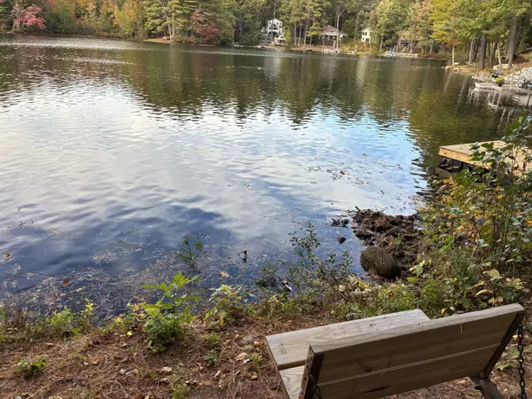 Windham, ME 04062,138 Anglers RD