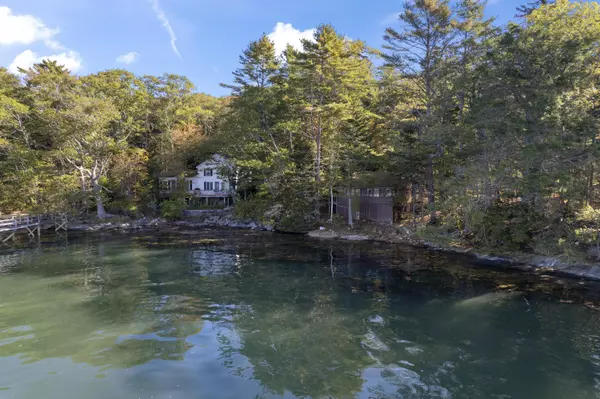 Edgecomb, ME 04556,19 Riverside AVE