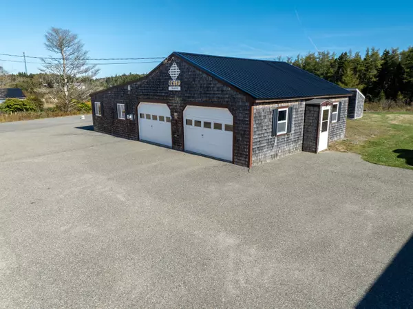 Jonesport, ME 04649,21 Feeney ST