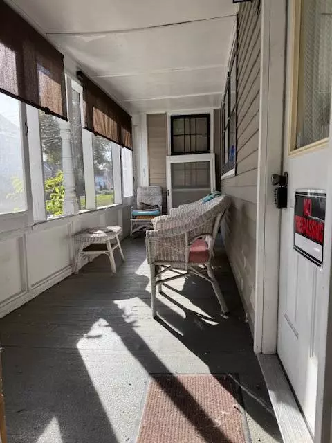 Bangor, ME 04401,229 Center ST