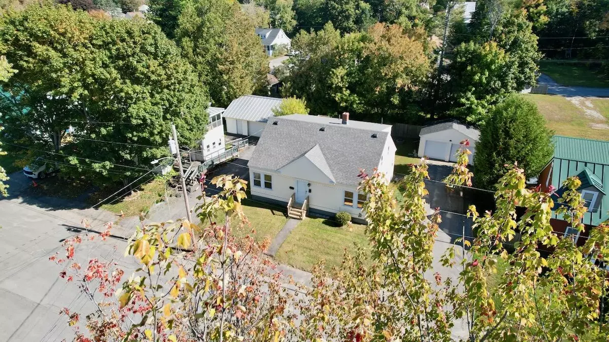 Waterville, ME 04901,9 Tardiff ST