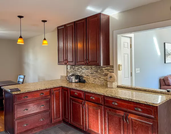 Brewer, ME 04412,3 Clover LN