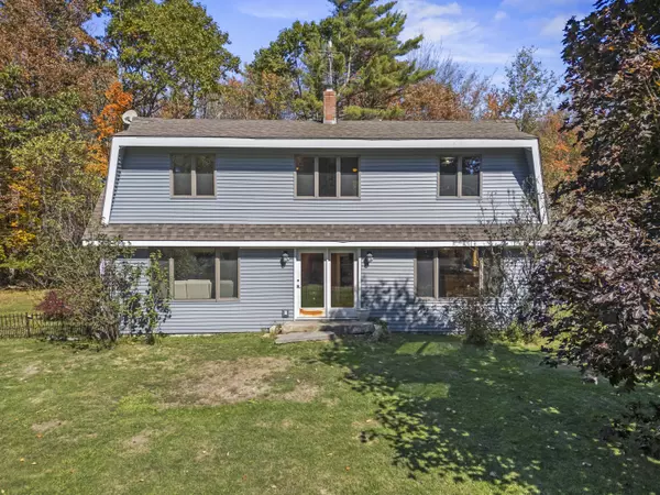 Dresden, ME 04342,1312 Middle RD