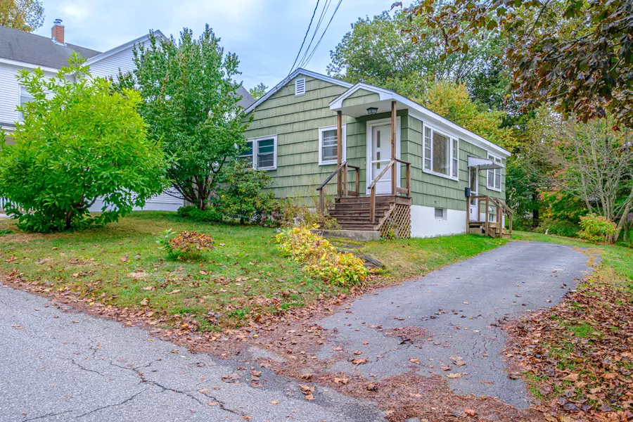 23 Bodge ST, South Portland, ME 04106