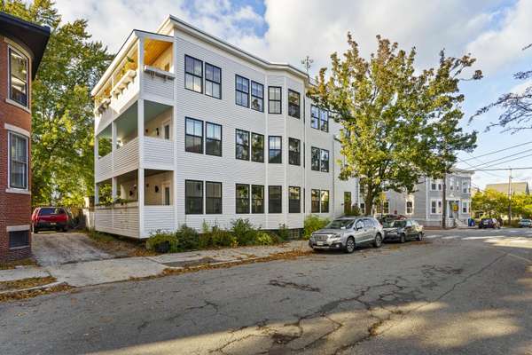 60 Munjoy ST #1, Portland, ME 04101