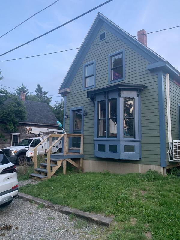 12 Prince AVE, Eastport, ME 04631