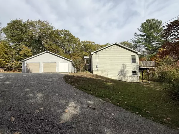 Mechanic Falls, ME 04256,172 North ST