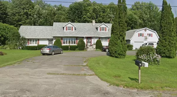 190 Main RD, Charleston, ME 04422