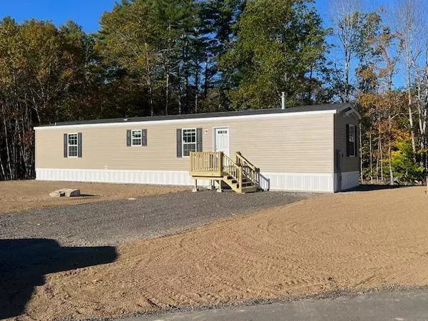 Buxton, ME 04093,38 Rego DR