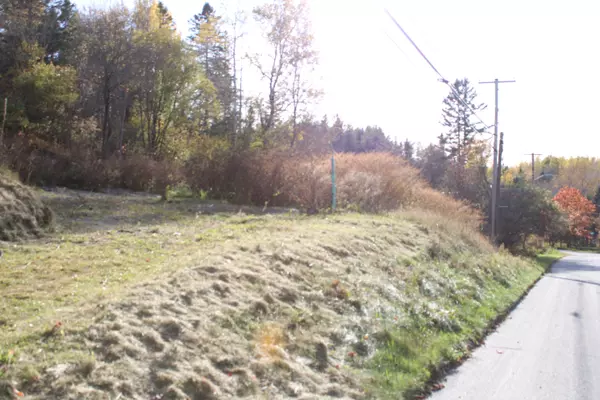 Easton, ME 04740,121 Center RD