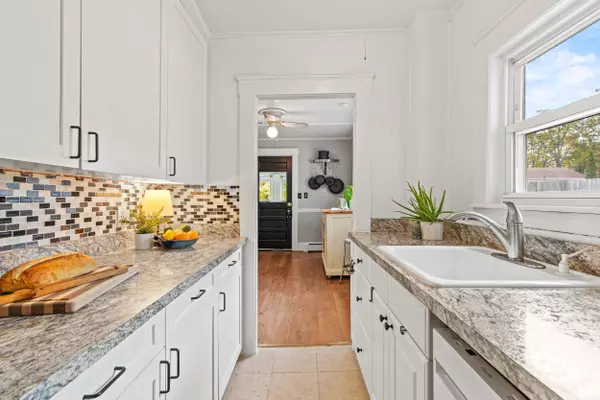 South Portland, ME 04106,268 Pleasant AVE